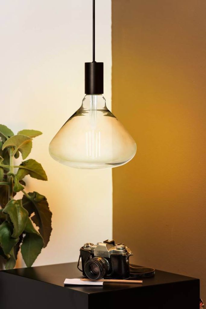 EGLO 11837 E27 4W 2200K LED-Lampe, Sockel E27, 4 Watt, Warmweiß, 2200 K, dimmbar