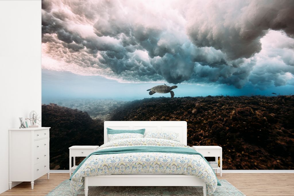 MuchoWow Fototapete für Wohnzimmer oder Schlafzimmer Wandtapete Vinyl Motivtapete Unterwasserfoto einer Meeresschildkröte im Indischen Ozean - ...