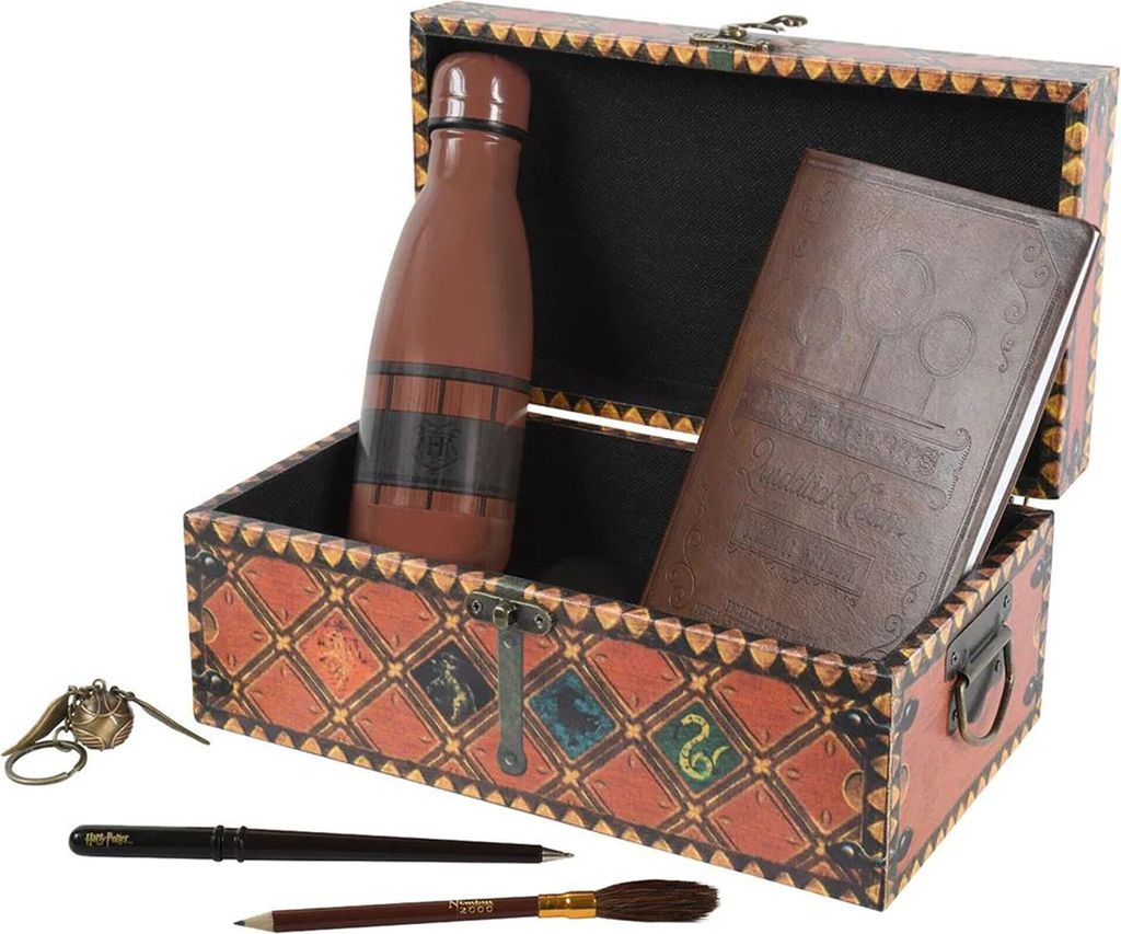 Harry Potter Merchandise Quidditch Trunk Gift Set