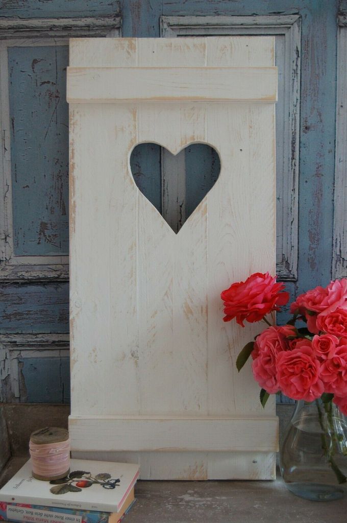 Landhaus Fensterladen LISBETH mit Herz, Shabby antique chic Produktbild 