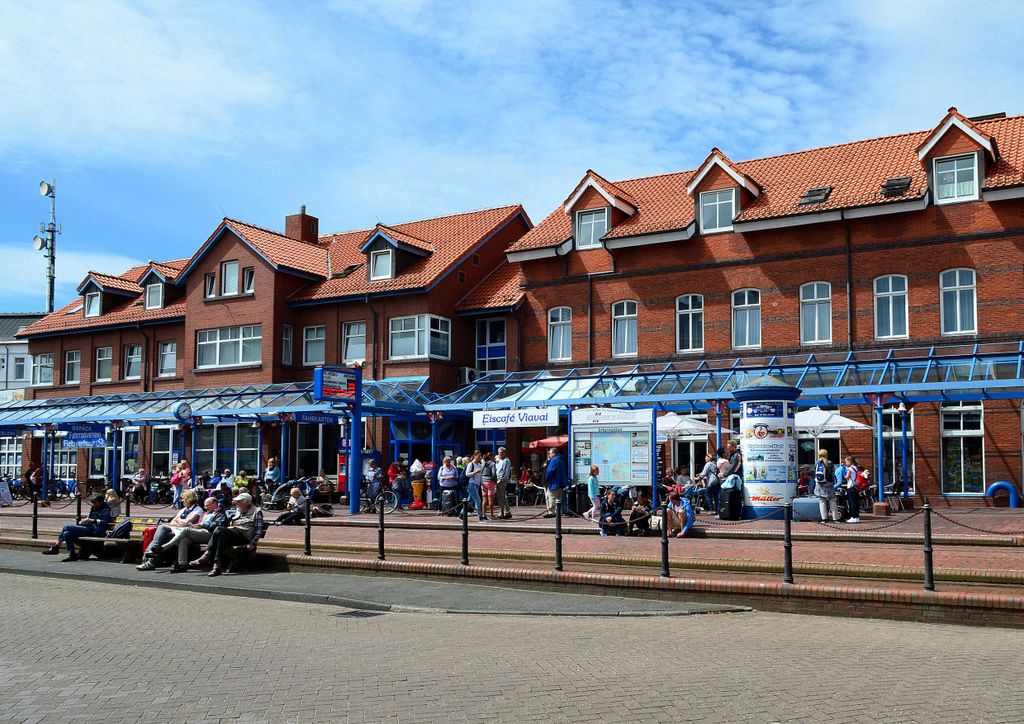 hansepuzzle 95963 - Inselbahn Puzzle, 260 Teile, Fortbewegung, 41,0 x 28,0cm mit hochwertiger Aufbewahrung, Kartonbox & Beutel