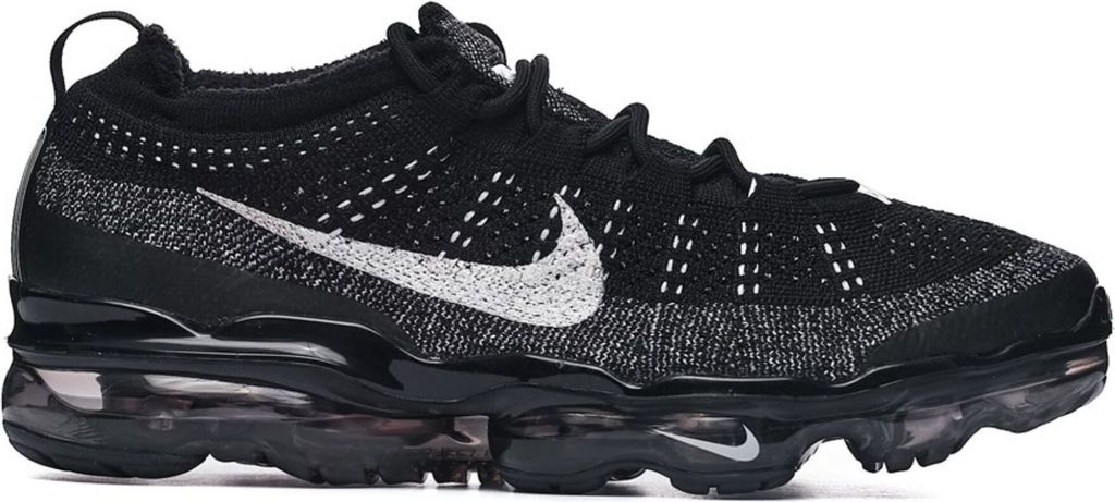 Nike Sneakers DV1678-001 in Black color size 41