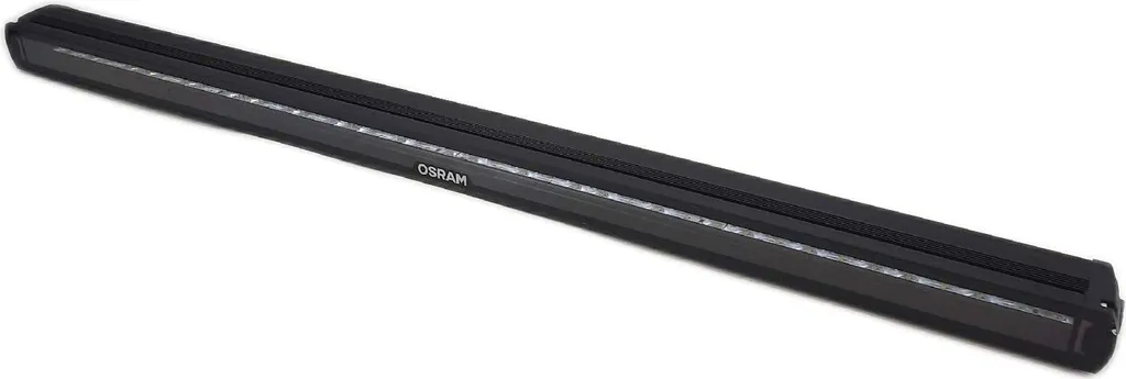 Projecteur LED OSRAM 140W 8000lm pour Mieux Voir de Nuit en Sécurité