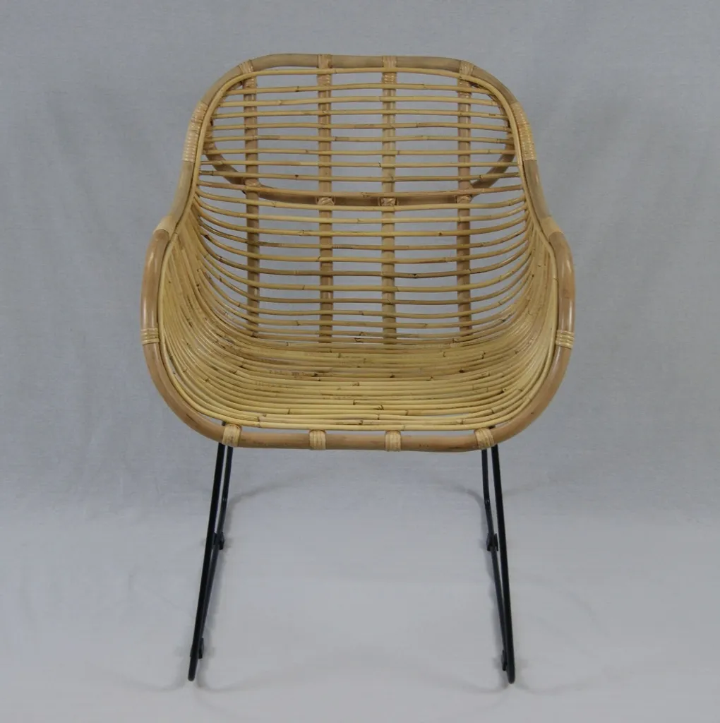 Chaise en rotin avec accoudoirs VENUS - Fauteuil de table osier naturel