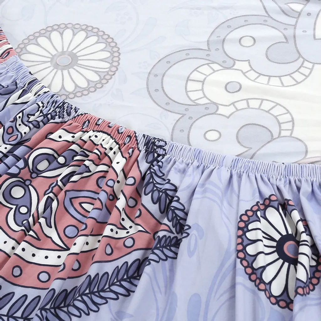 Housse de canapé extensible violette en tissu stretch résistant