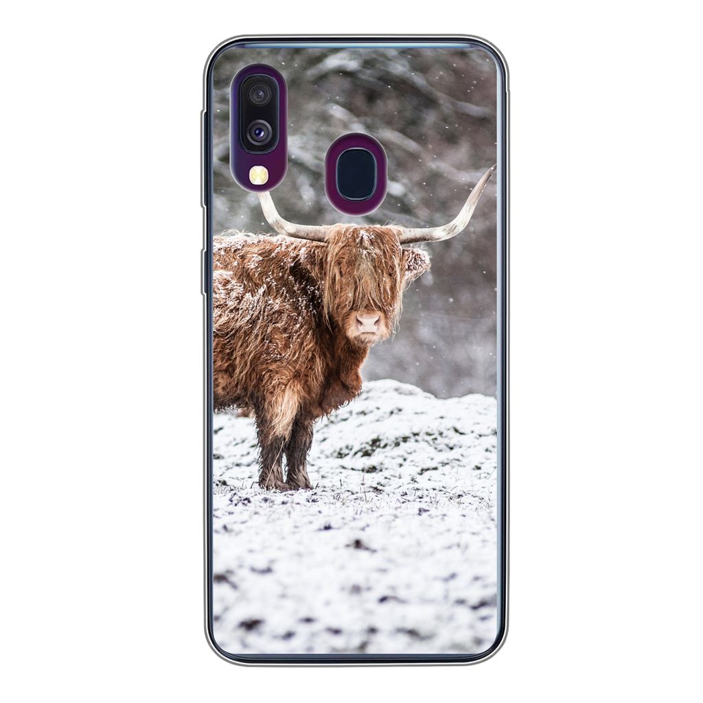 MuchoWow Handyhülle Schutzhülle Hülle für Samsung Galaxy A40 Schottischer Highlander - Baum - Schnee Silikon Softcase Handy Hülle - Handy-Ta...