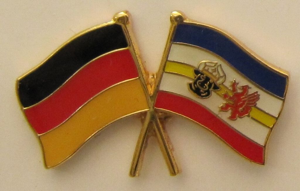 Mecklenburg Vorpommern / Deutschland Freundschafts Pin Produktbild 