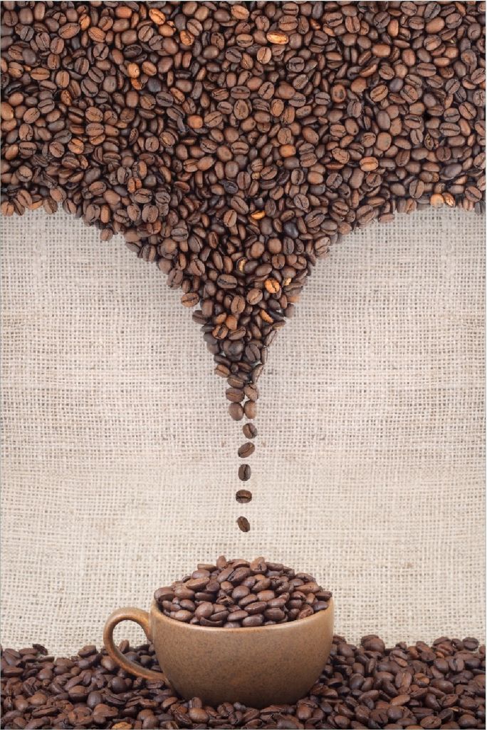 Wallario selbstklebendes Poster - Tasse mit Kaffeebohnen - Kaffeedesign, Größe: 100 x 150 cm