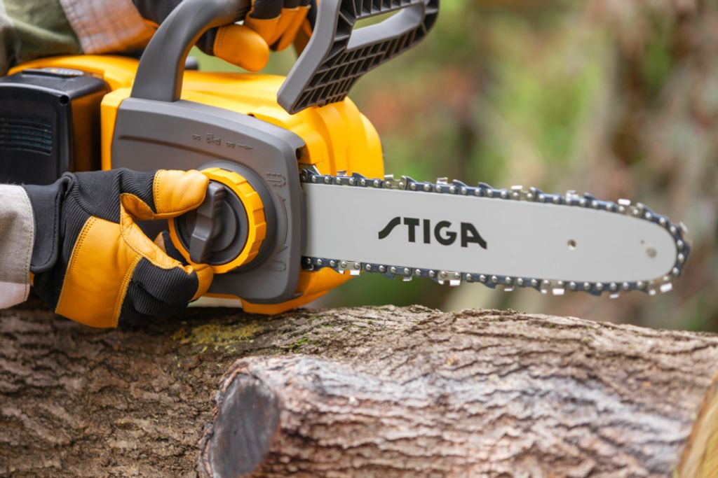 STIGA Akku-Kettensäge CS 300e, 1000 Watt Motor, inkl. 2x 4 Produktbild 6