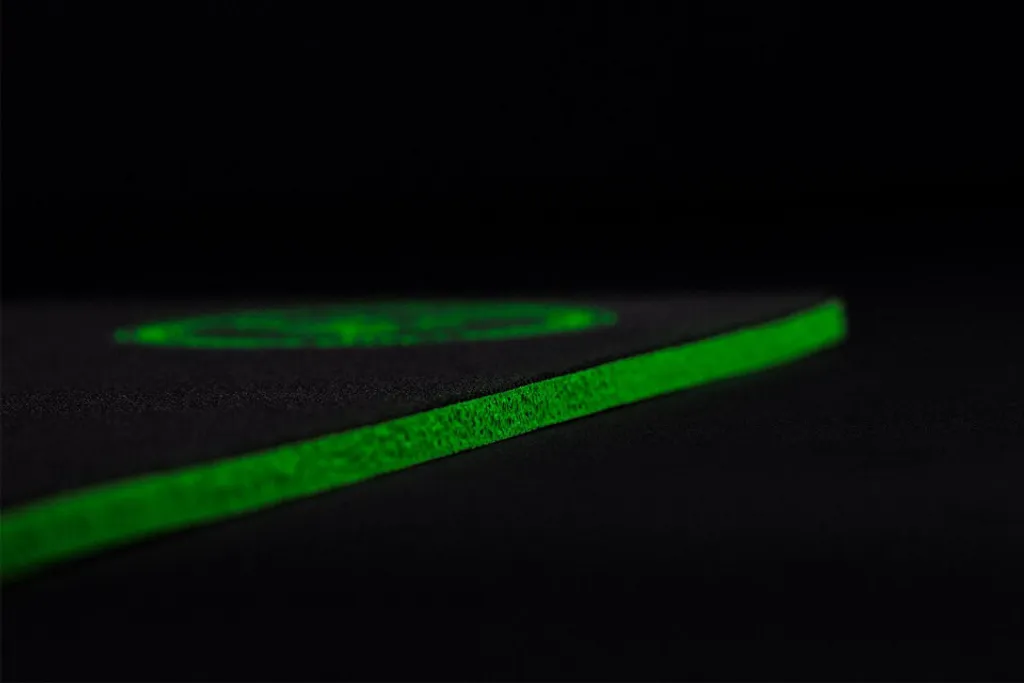 Tapis de souris Razer Gigantus Elite pour éviter les ratés - 7