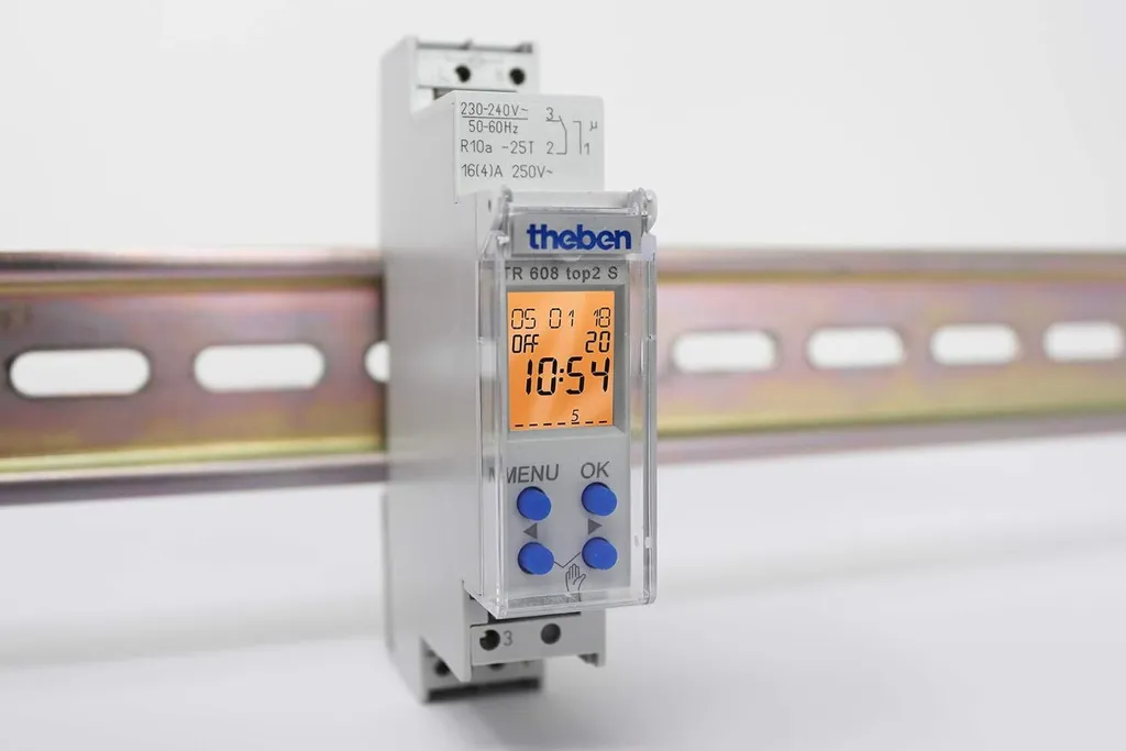 Programmateur hebdomadaire digital Theben 1 canal pour tableau 1 TE - 3