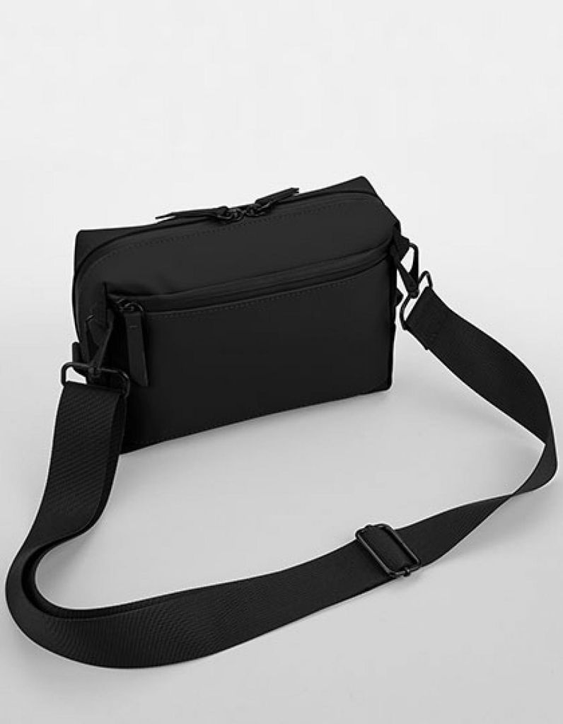 BagBase BG334 | Matte PolyurethanCross Body Bag Umhängetasche - Farbe: Black - Größe: 20 x 15 x 6 cm