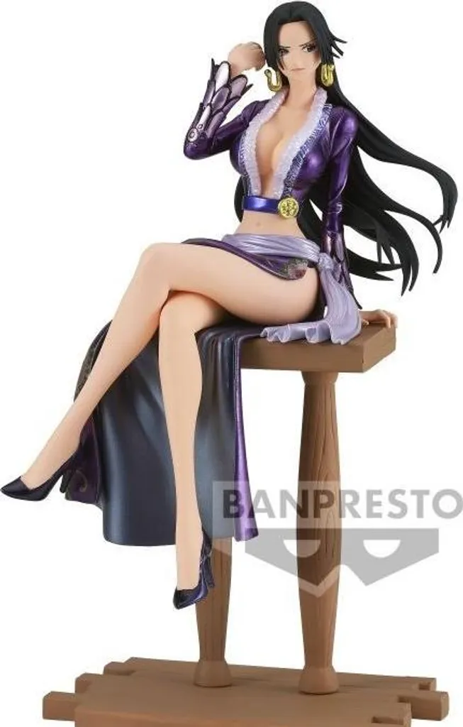 Figurine Boa Hancock One Piece Durable et Fidèle au Manga Original
