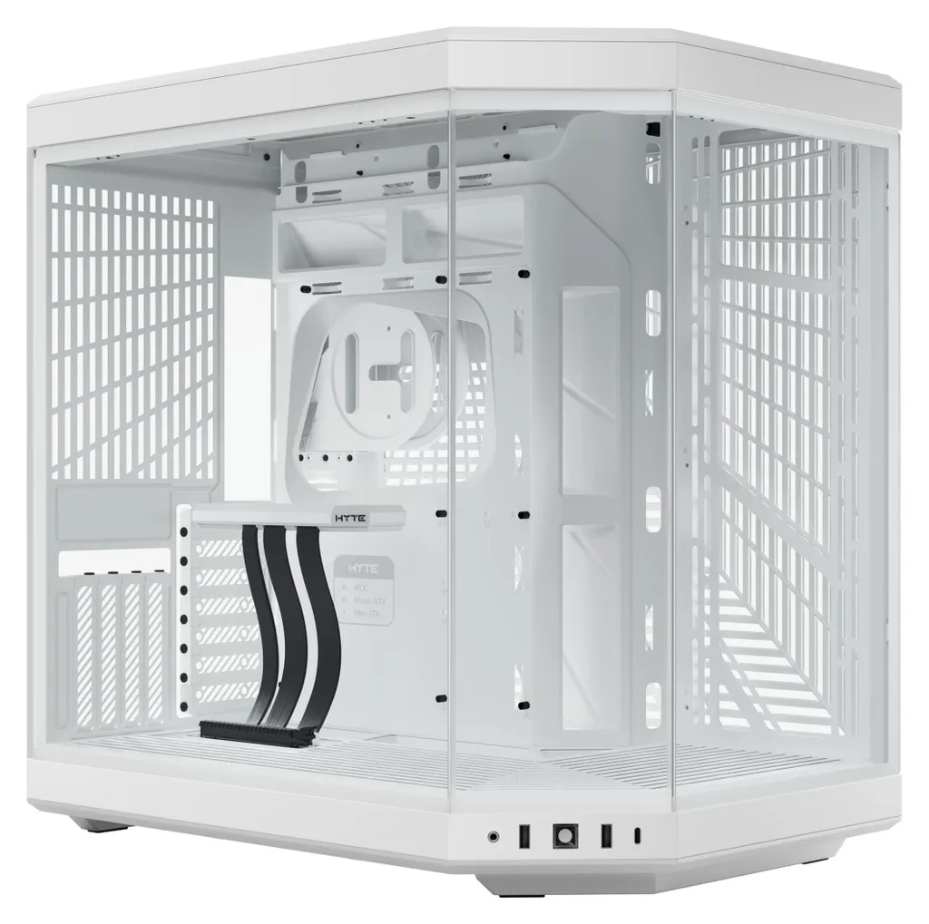 Boîtier PC HYTE Y70 Blanc pour Setup Gaming Haut de Gamme et Streamer