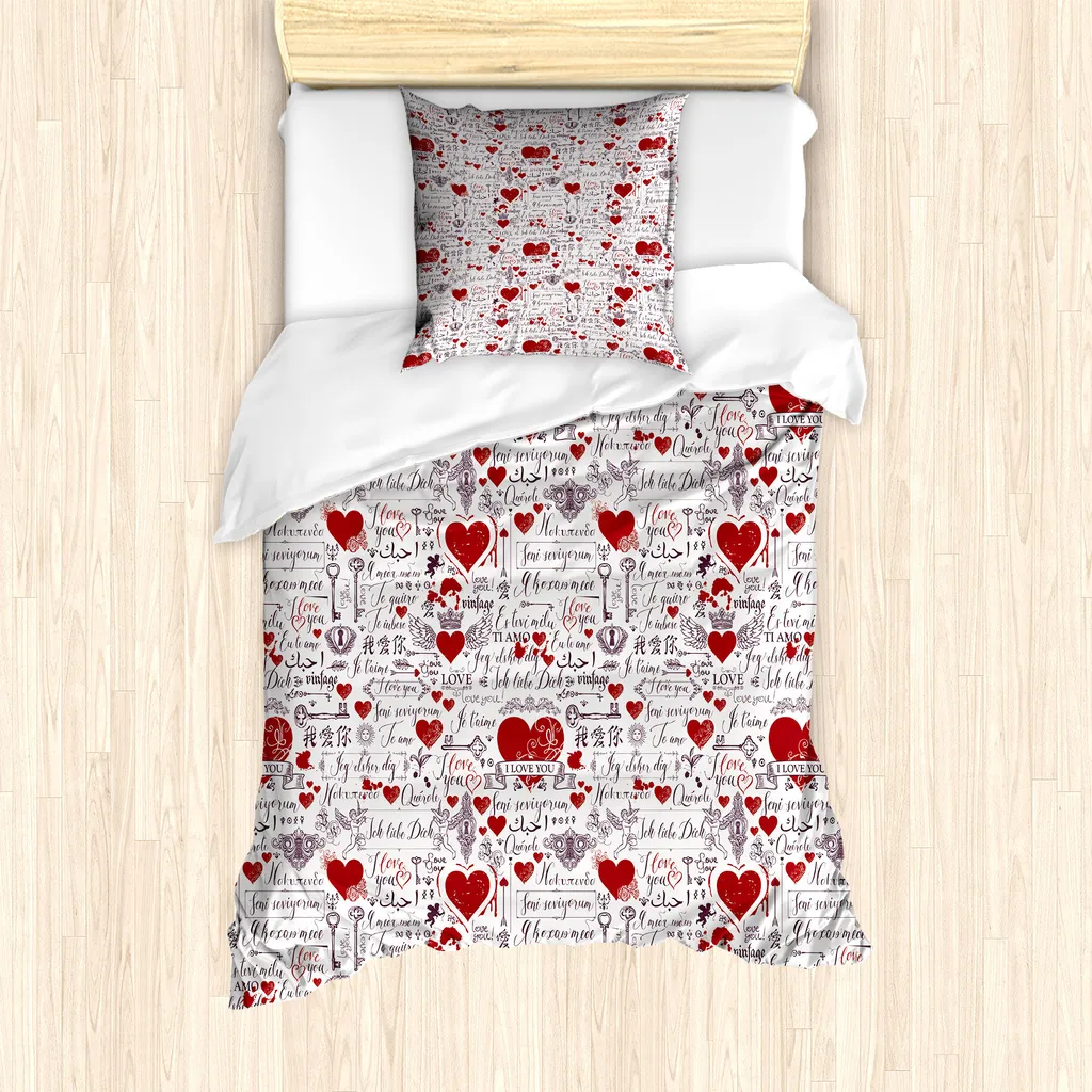 ABAKUHAUS Set copripiumino Vintage Valentine per letti singoli, Ich Liebe Dich Lingo, antiacaro, adatto a chi soffre di allergie, con federa, 135 cm x 200 cm - 80 x 80 cm, Vermilion Plum Off White