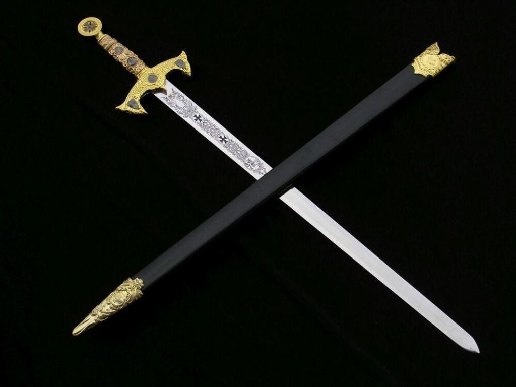 Épée décorative des Templiers aspect doré avec fourreau – Image du produit 