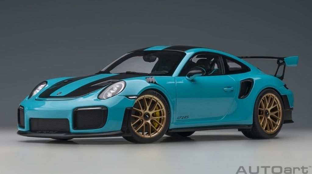 Autoart 78175 Porsche 911 (991.2) GT2 RS Weissach 2017 miami blau 1:18