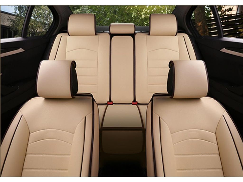 Komplettes Set beiger Luxussitzbezüge für Autositze – Produktbild 