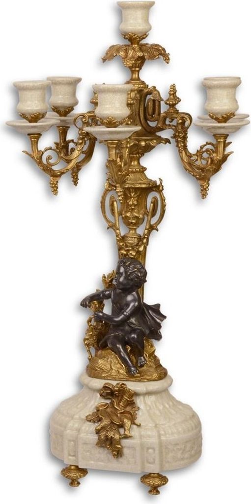 Casa Padrino Barock Kerzenständer Weiß / Gold 29,5 x 26,5 x H. 59,4 cm - Barockstil Deko
