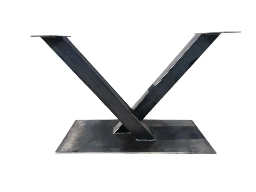 Piètement industriel en V pour table basse et bureau en acier