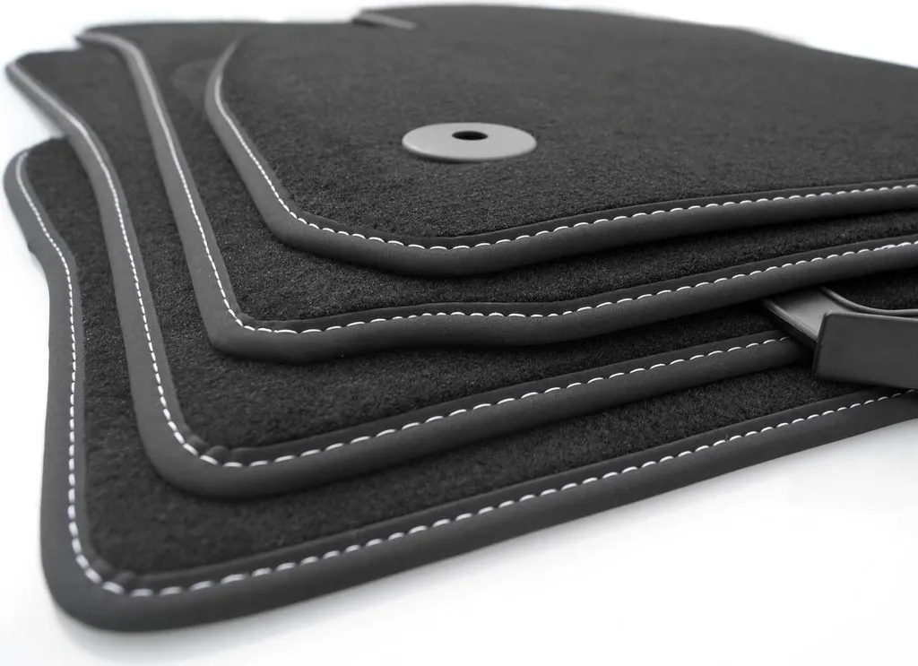 Accessori Seat Arona: Tappetini Velours FR Tuning Cuciture Bianche