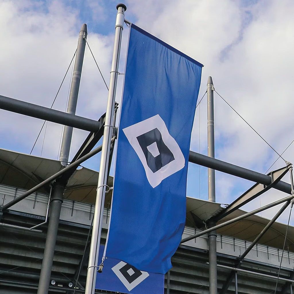 Hamburger SV Hissfahne "Arena" 150x400cm  HSV Produktbild 