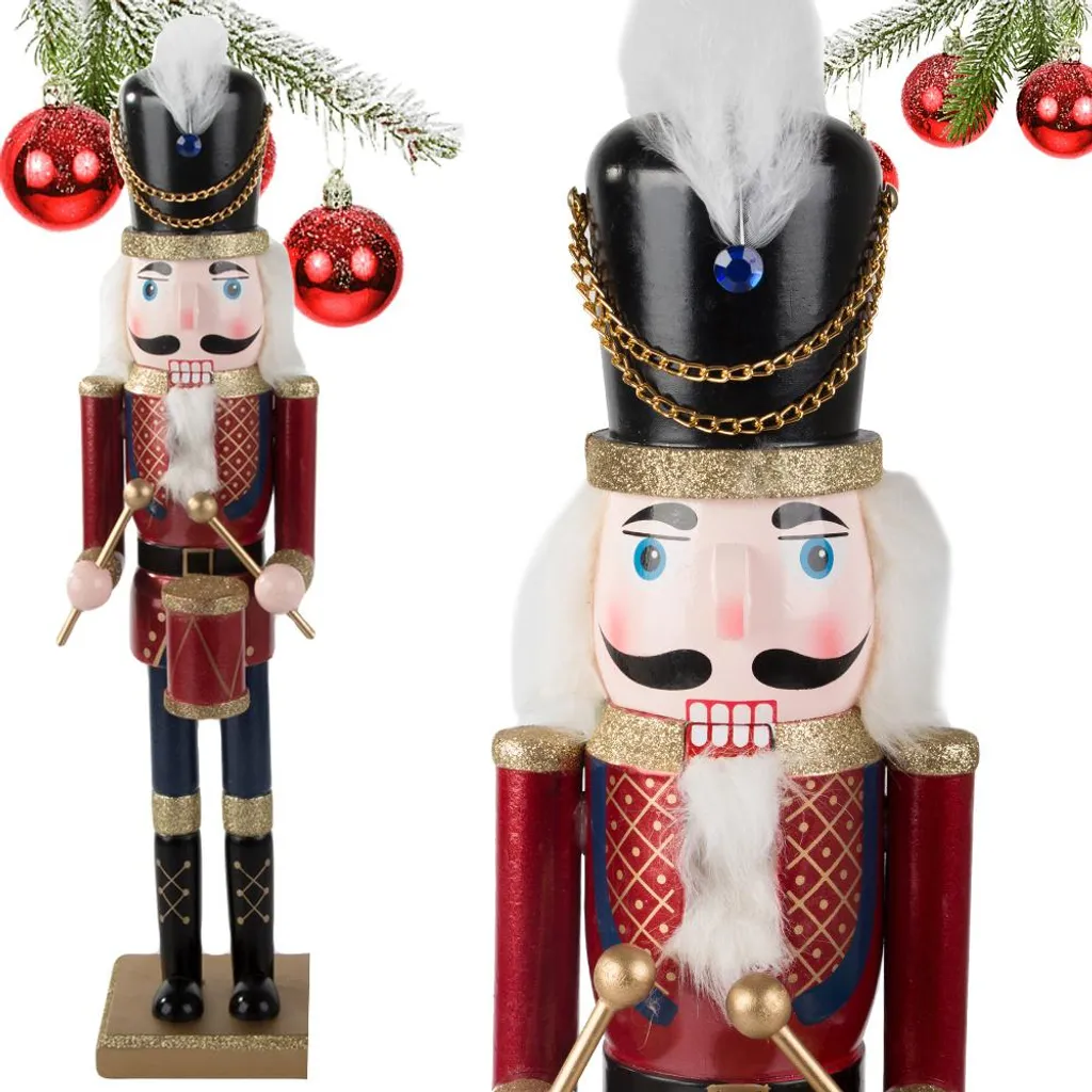 Casse-noisette soldat en bois idéal pour décorer le pied de votre sapin