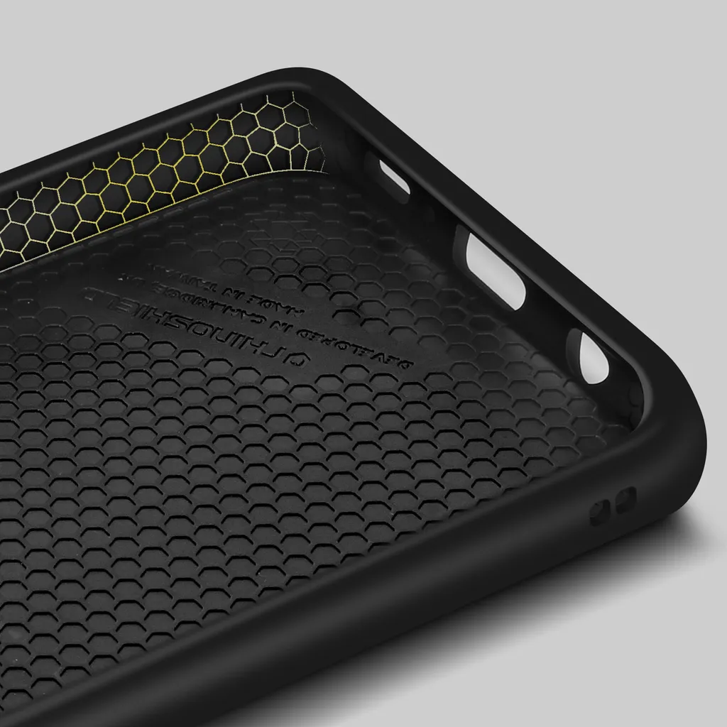 Évitez la Casse du Samsung A42 avec la Coque Rhinoshield SolidSuit Noir