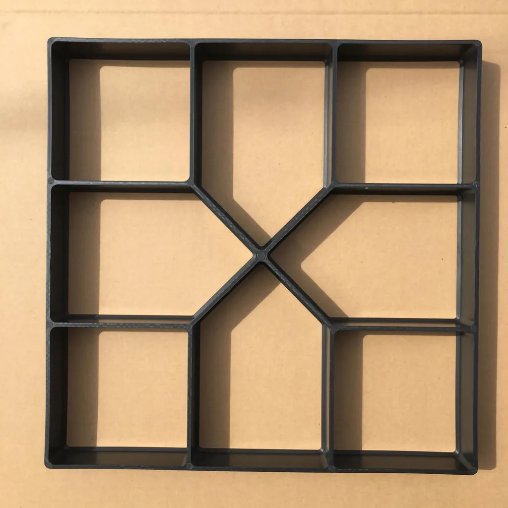 Moule à pavés béton 40 cm réutilisable pour allée et terrasse