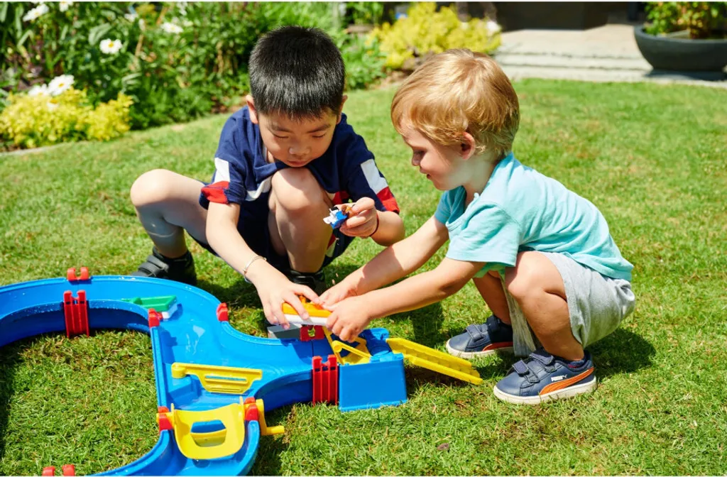 AquaPlay ContainerPort Set de Jeu avec Grue Pivotante et Écluse Mobile - 18
