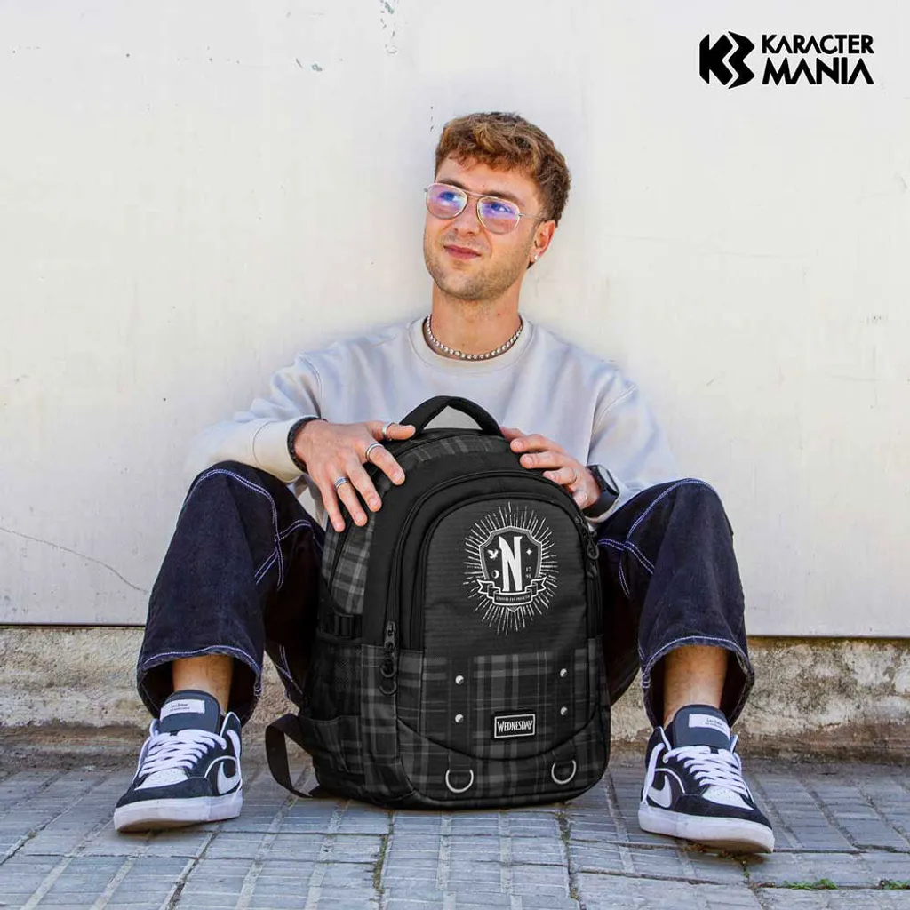 Customiser son sac avec les chaînes Mercredi - Idéal pour le collège - 8