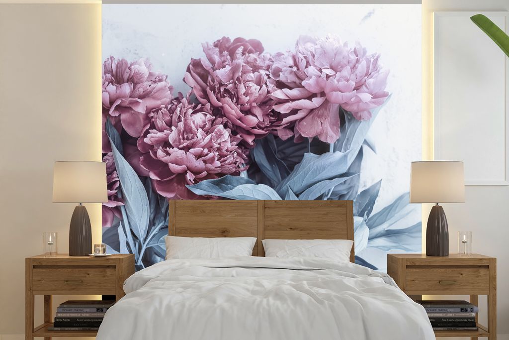 MuchoWow Fototapete für Wohnzimmer oder Schlafzimmer Wandtapete Vinyl Motivtapete Rosa Pfingstrosen auf Marmor - 260x260 cm - Papiertapeten
