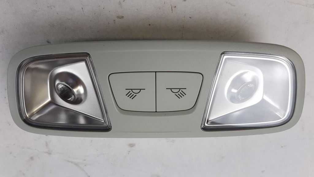 Original OE Volkswagen Innenleuchte 8V0947111AET1