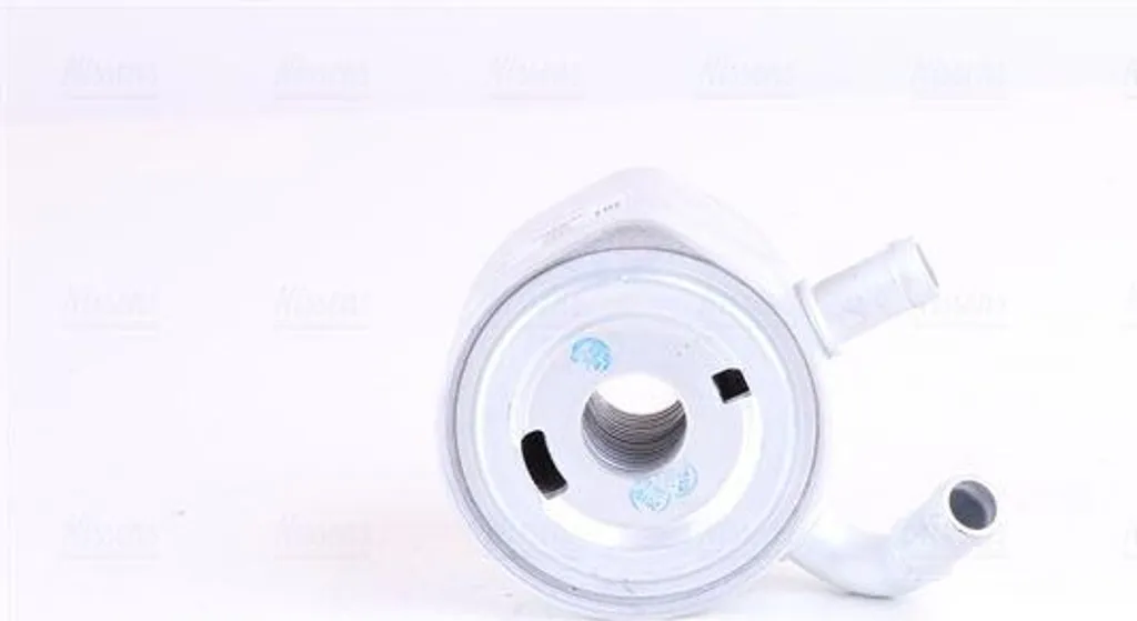 Échangeur thermique huile Nissens 90669 en aluminium pour Logan et Clio