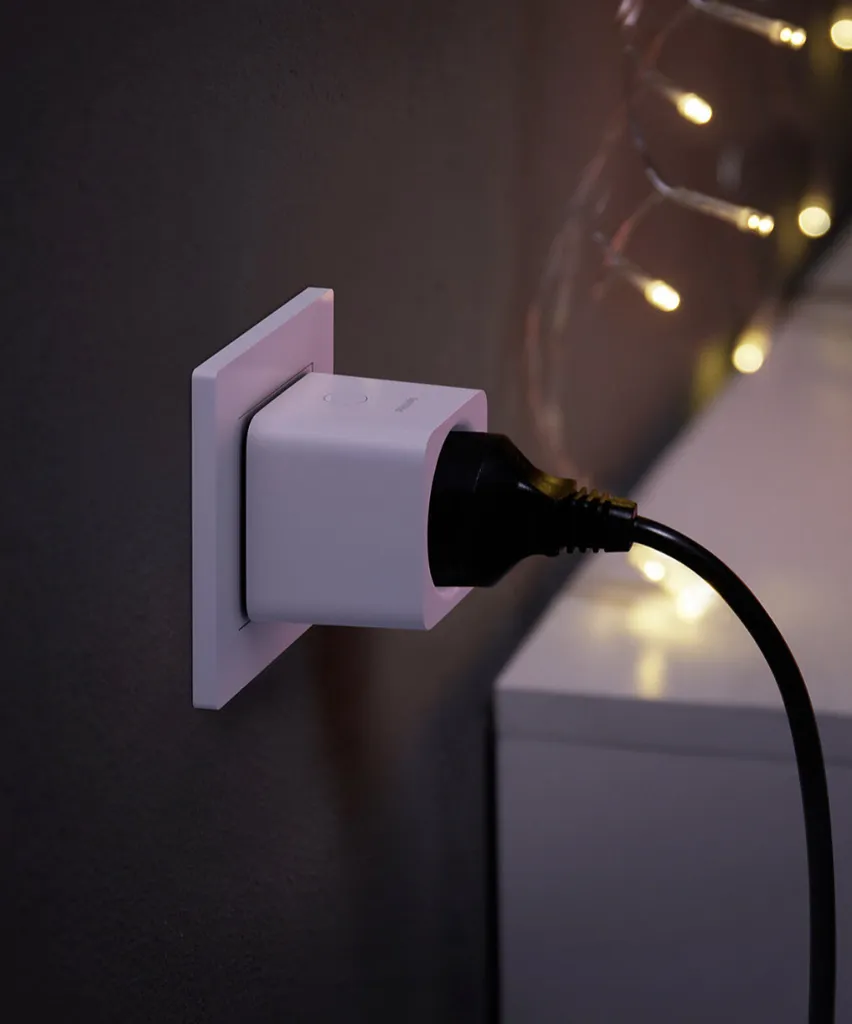 Philips Hue Smart Plug 929003050901 Prise Connectée Zigbee et Bluetooth - 13