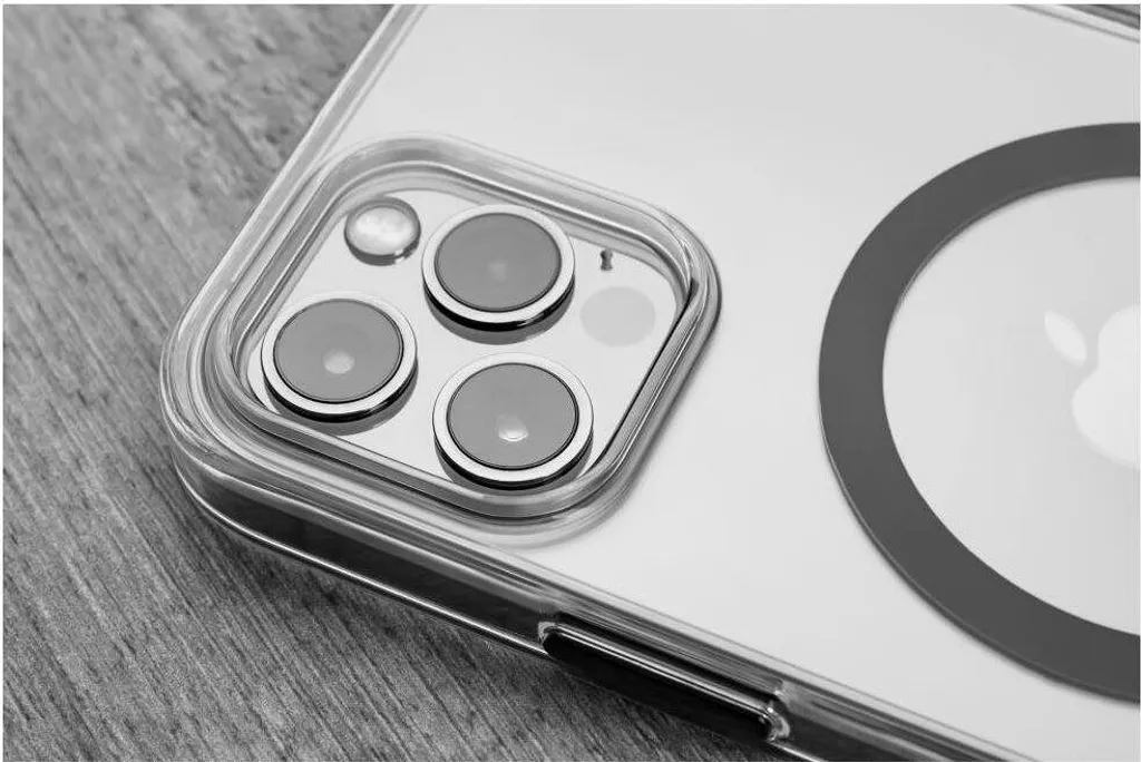 Coque iPhone 16 Pro FIXED MagPurity - Idéale pour chargeur MagSafe Qi