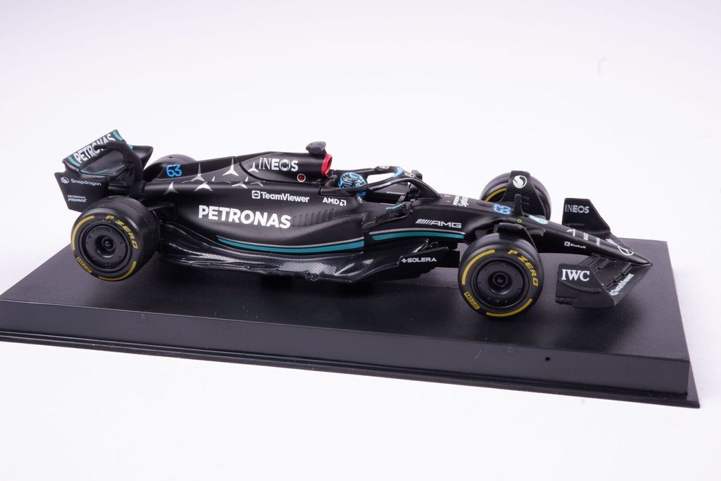 Bburago 18-38081R - Modellauto - F1 Mercedes AMG W14 '23 Produktbild 17