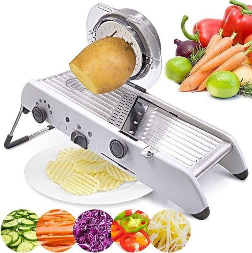 Verschillende soorten handmatige roestvrij stalen mandoline snijmachines voor groente en fruit, witte keuken aardappelsnijder.
