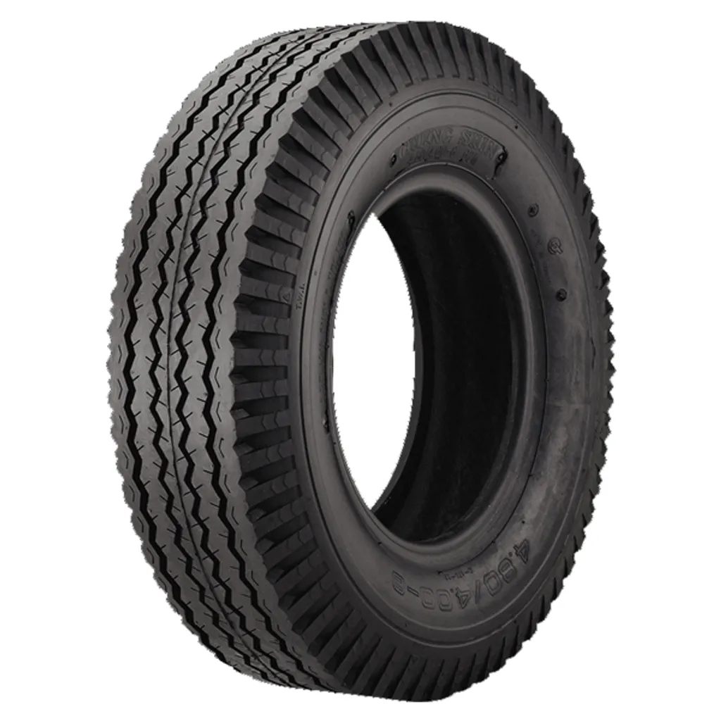 Pneu 4.00 R8 CST C178 TT avec profil cranté pour une adhérence maximale