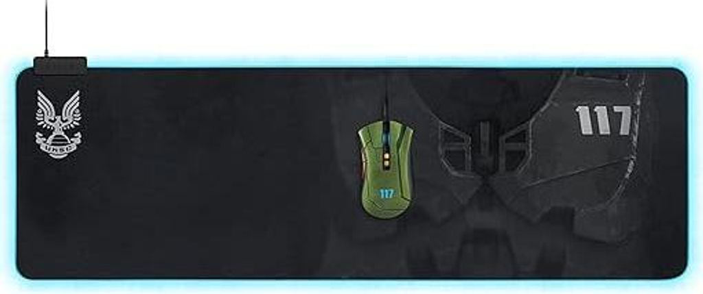 Razer Goliathus Gaming-Mauspad, erweitertes Chroma, anpassbare RGB-Beleuchtung, weiches Stoffmaterial, ausgewogene Kontrolle und Geschwindigkeit, r...
