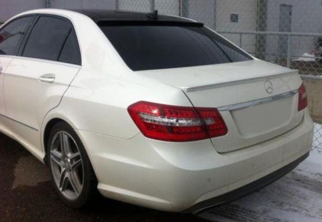 Heck Spoiler Spoilerlippe Kofferraum Lippe für Mercedes E-Klasse W212 Limousine
