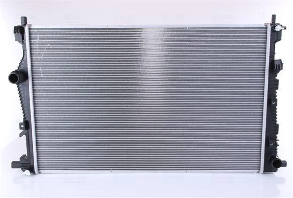 Radiateur moteur NISSENS 61040 pour Cherokee - OE 52014777AA d'origine