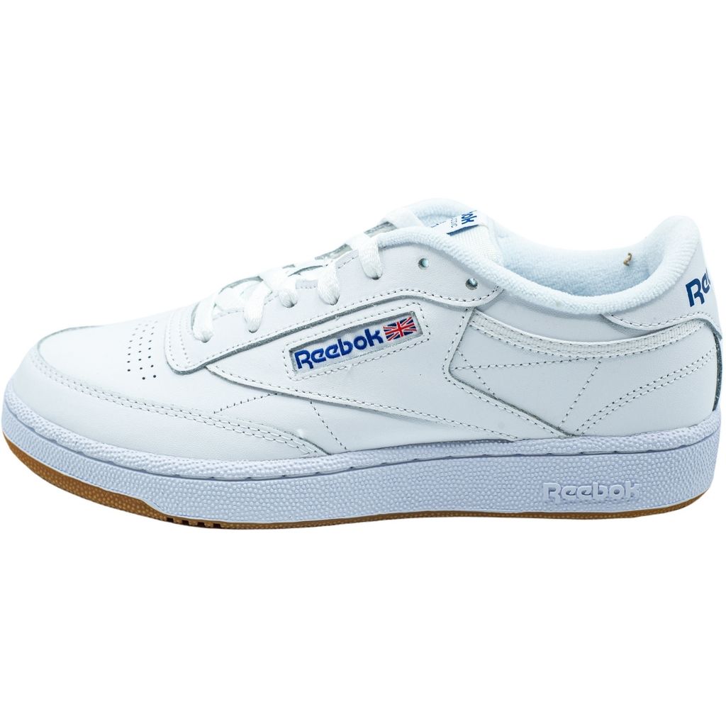 Die weißen Reebok Club C 85 Turnschuhe haben ein weiches Produktbild 