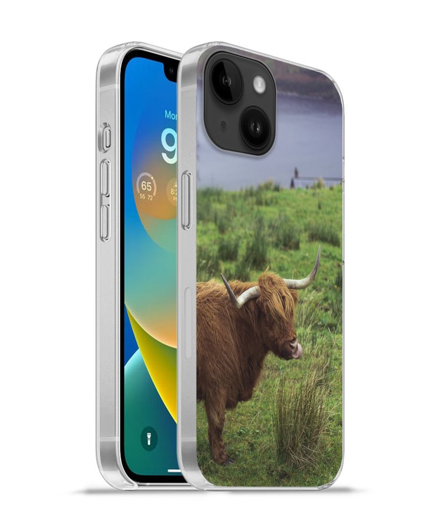 MuchoWow Handyhülle Schutzhülle Hülle für Apple iPhone 14 - Softcase Schottische Highlander - Gras - Wasser - Tiere Silikon Softcase Handy H...