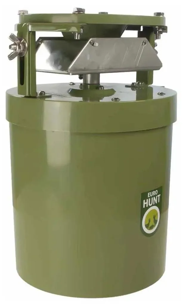 Agraineur automatique 12V Eurohunt Light pour grand gibier et élevage