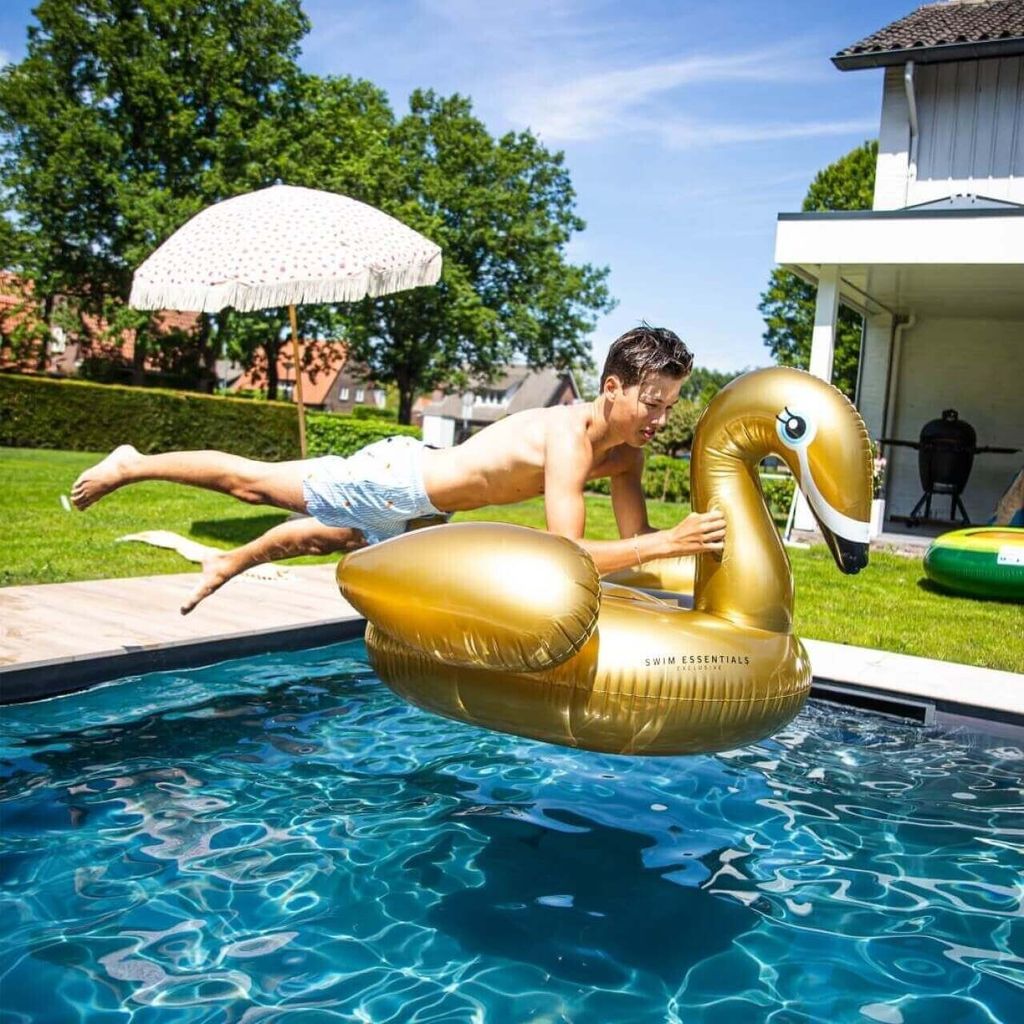 Swim Essentials Goldener Schwan Aufsitz-Schwimmer, Produktbild 