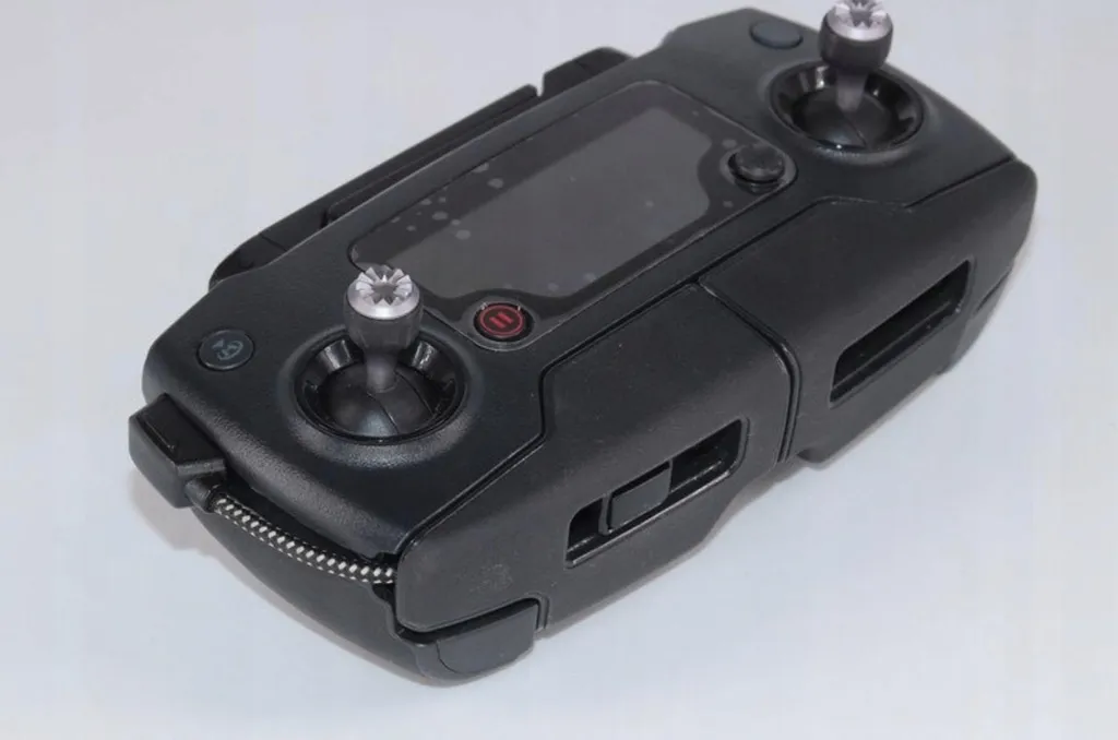 Évitez les Latences Vidéo Drone DJI avec ce Câble OTG iPhone Lightning - 4