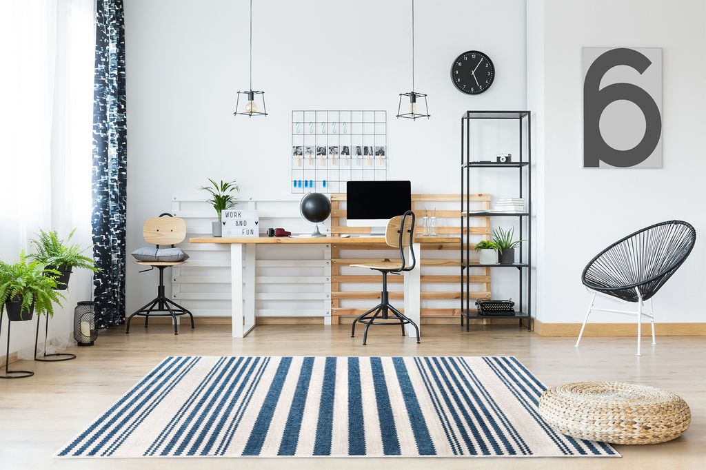 In- und Outdoor-Teppich "Sawstripes Blue" 140x200cm für Innen und Außen