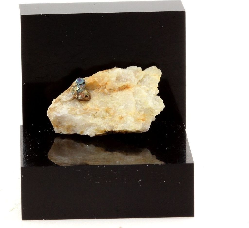 Quarz + Chalkopyrit 9,93 Karat