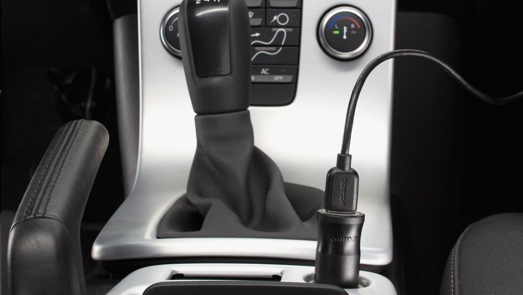 TomTom autolader inclusief USB-kabel Productafbeelding 